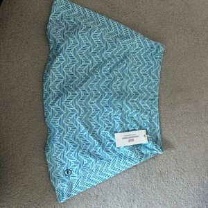 Vineyard vines skirt